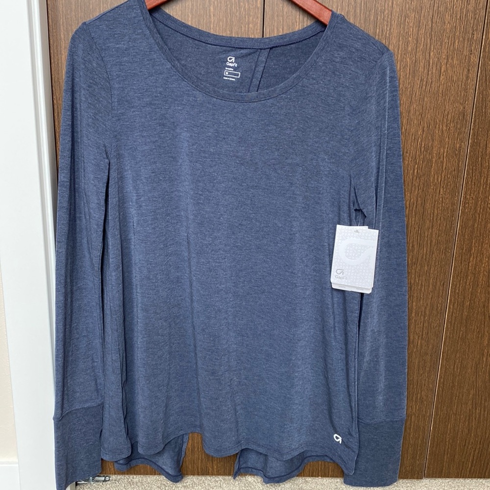 Brand new, Gap fit, open back, long sleeve tee, dark blue, size medium